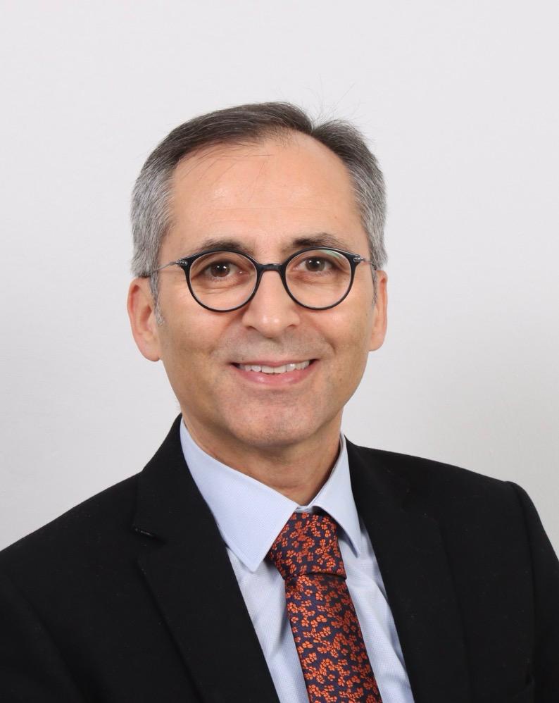 Prof. Dr. Zekeriya Tosun portresi